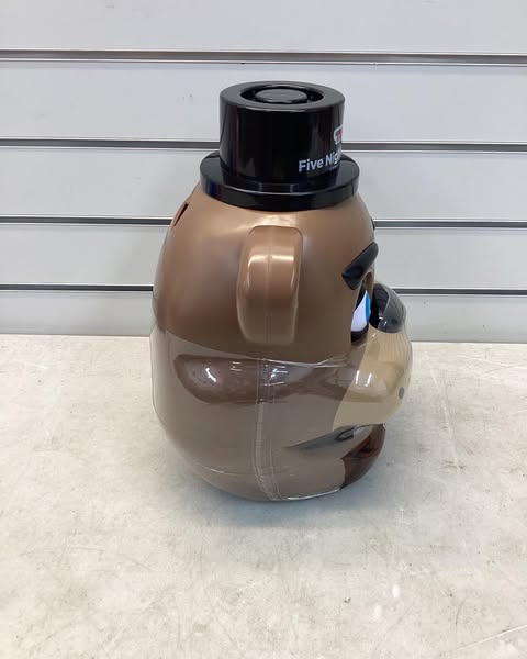 Five Nights at Freddy's Animatronic Freddy Bundle