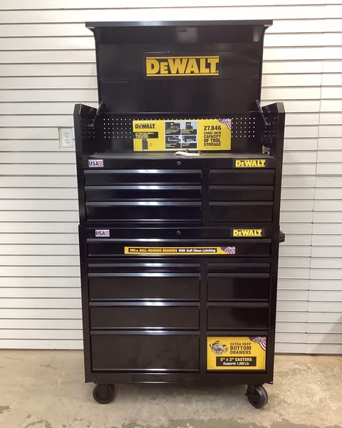 DeWalt 41 IN. WIDE 15-DRAWER ROLLING TOOL BOX