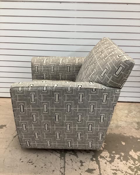 La-Z-Boy Swivel Chair