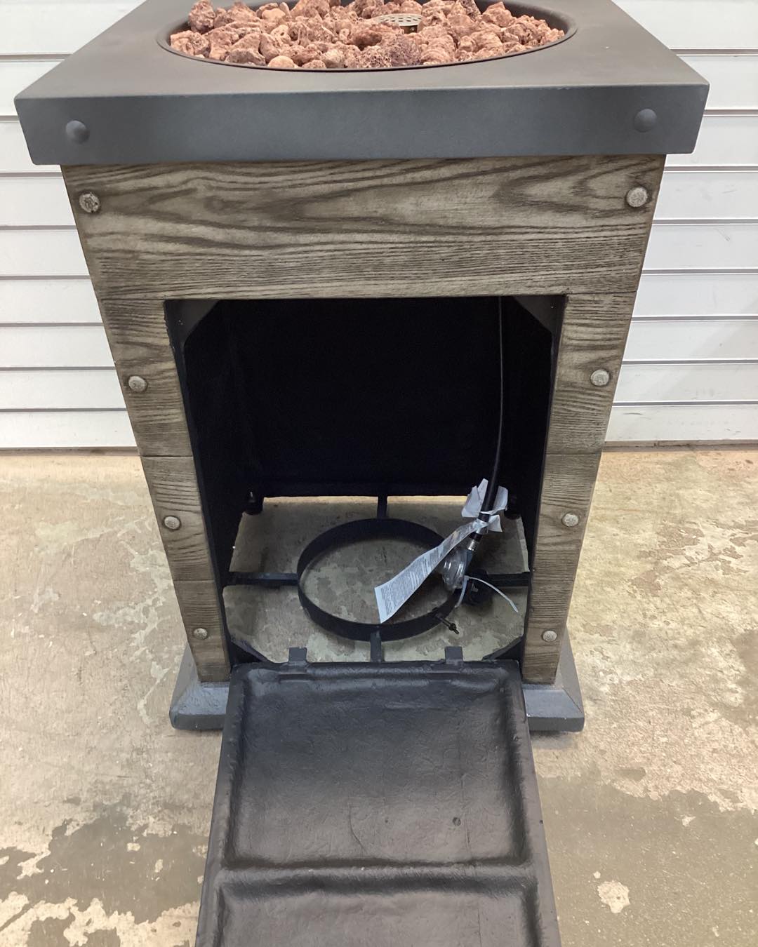 Bond, Cedar Ridge Gas Fire Column, Fuel Type Propane, Material Steel, Model# 52140