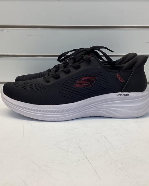 Skechers Men's Hands Free Swift Fit Lite-Foam Sneaker, Size 10.5, Color Black