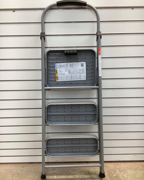 Cosco 3 Step Steel Step