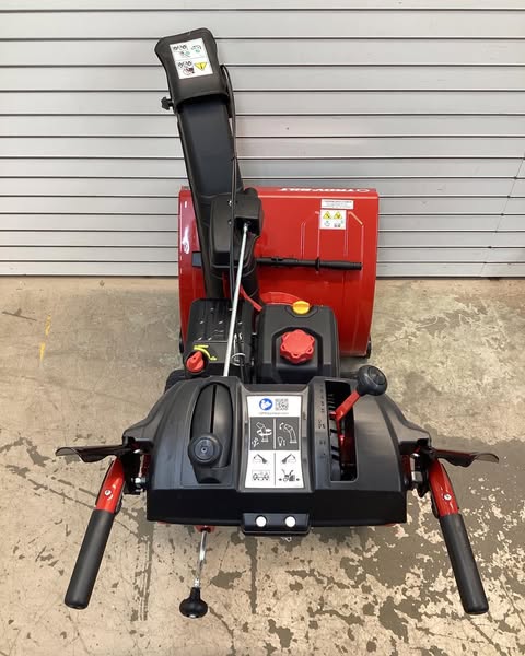 Troy-Bilt Storm 2440 24 in. 208 cc Two- Stage Gas Snow Blower with Electric Start Self Propelled