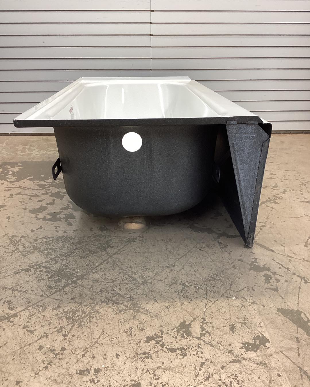 Bootz Industries Maui 60 in. x 30 in. Alcove Soaking Bathtub with Left Drain in White