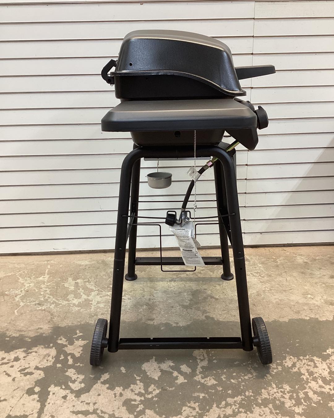Char-Broil 2 Burner 20000 BTU Gas Grill
