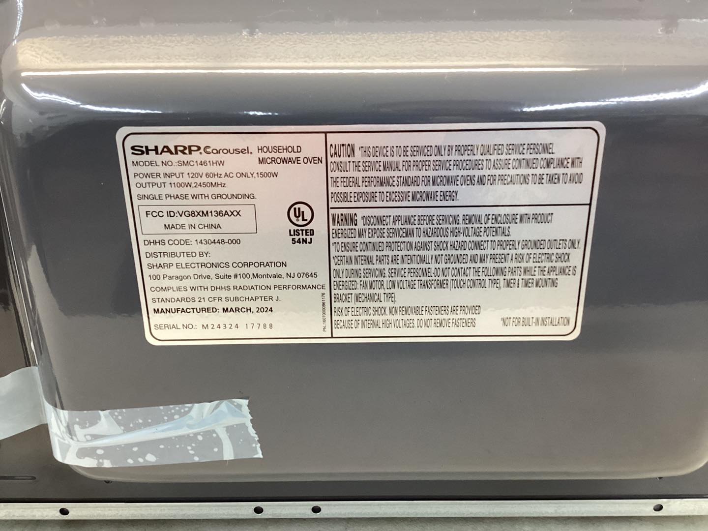 Sharp 1.4 Cu. Ft. 1100W Countertop Microwave Oven