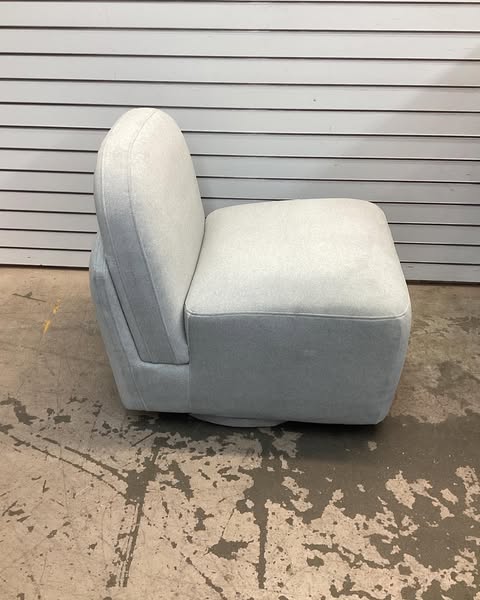 Member's Mark Small Space Swivel Chair