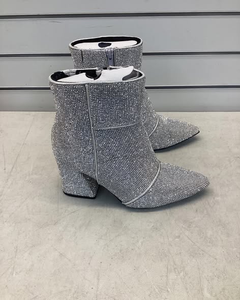 a new day Womens Cailin Ankle Boots Silver Gray Size 6 1/2