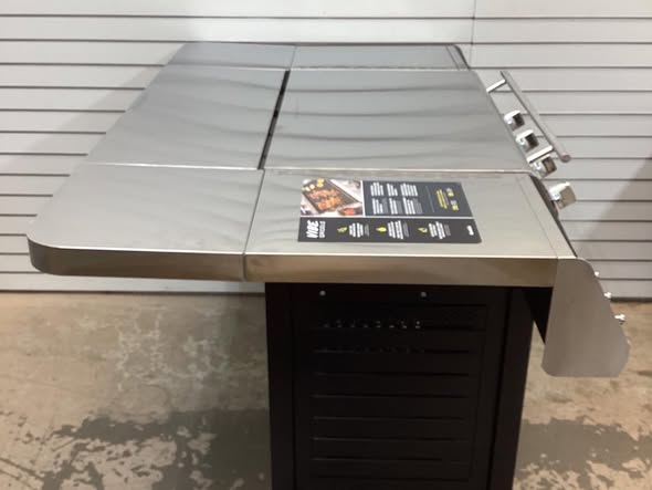 Charbroil Vibe 4 -Burner Liquid propane Flat Top Grill