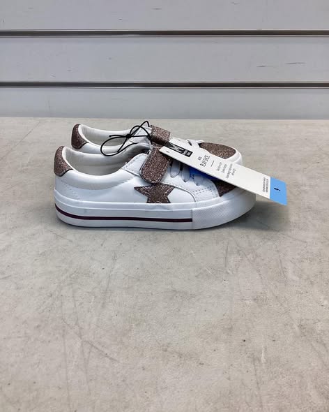 Member's Mark Toddler Girls Play Shoe, Size 9T