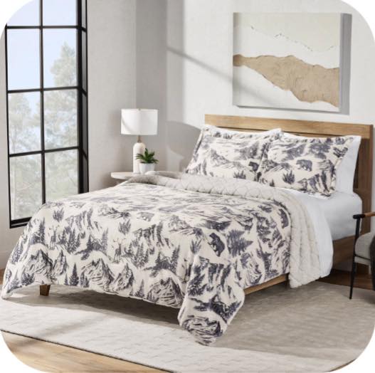 Member's Mark 3-Piece Plush Comforter Set - King Size