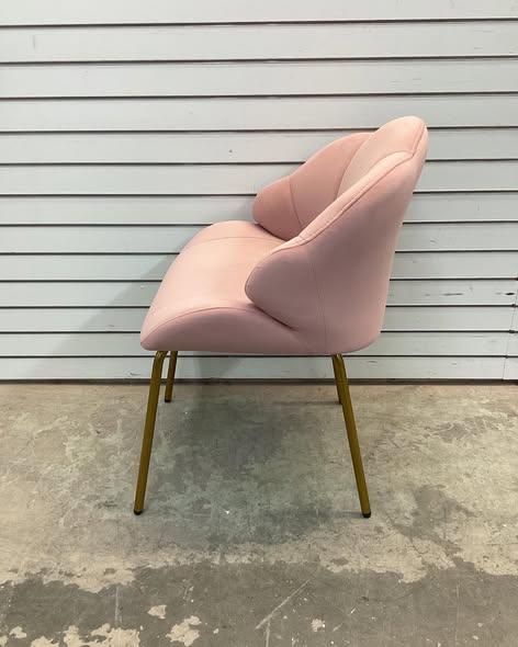 Chair - Renwick Modern Velvet Accent Chair with Golden Metal Legs for Living Room, Pink
