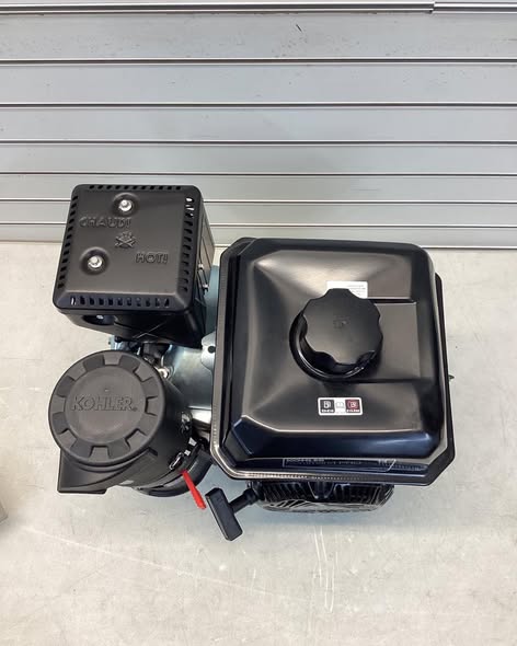Kohler Command PRO Horizontal OHV Engine with Recoil Start, 3600 RPM, 429cc, 14 HP, 1in. x 3.49in. Shaft