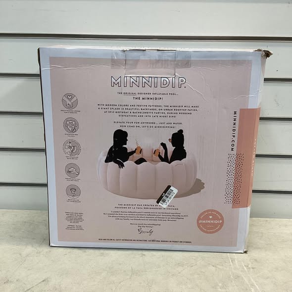 Inflatable Pool - Blush Minnidip Tufted Luxe Pool