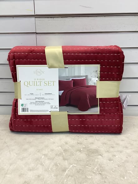 Lenox Holiday Quilt Set - King Size