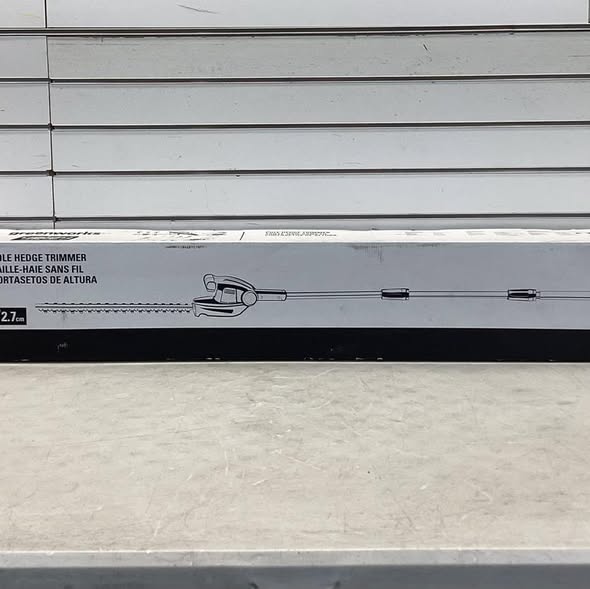 Greenworks 48V/24V 20" Dual-Volt Pole Hedge Trimmer