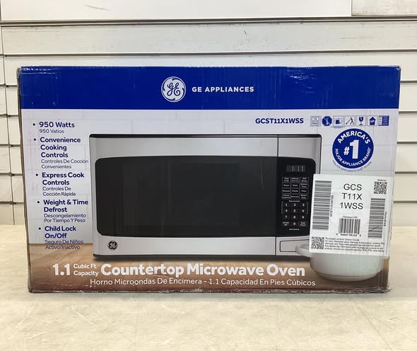 GE 1.1 cu. ft. 950-Watt Countertop Microwave in Stainless Steel