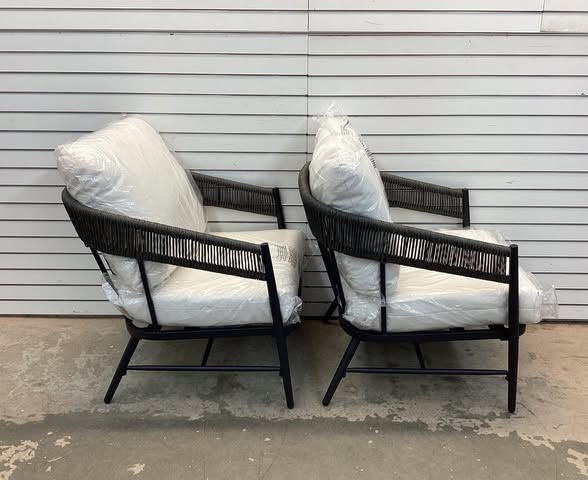 Hampton Bay Aspenwood Stationary Metal Wicker Outdoor Dining Chair with CushionGuard White Cushions (2-Pack)