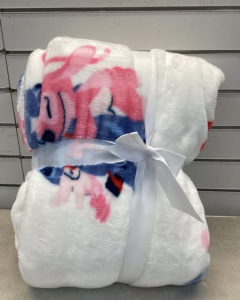 Disney Lilo and Stitch Silk Touch Throw, 60" x 70"