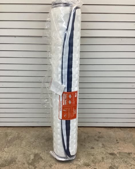 10” Plush Cooling Memory Foam Hybrid Mattresses with CertiPUR-US Certified Foam - Queen size