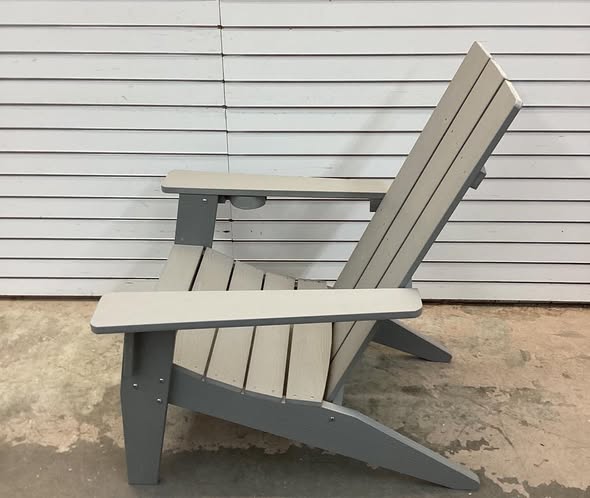 Mximu Oversize Modern Grey Plastic Outdoor Patio Adirondack Chair with Cup Holder
