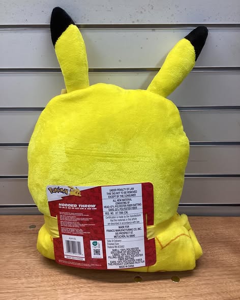 Brand New Pokemon Kids’ Plush Hooded Throw with Faux Fur Lining, 40" x 50"