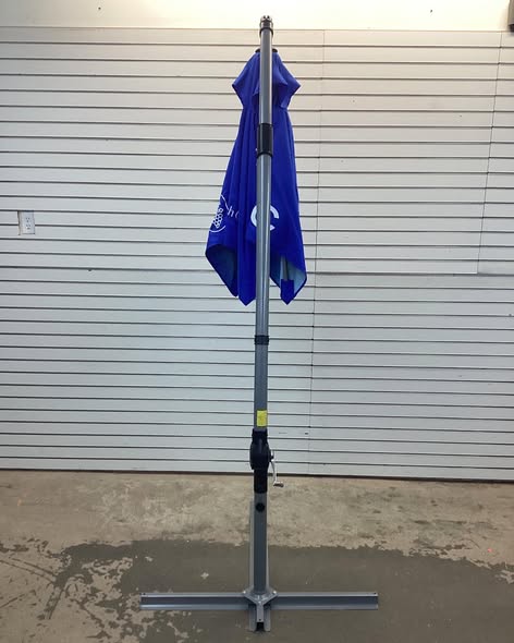 4’ X 4’ Patio Cantilever Umbrella