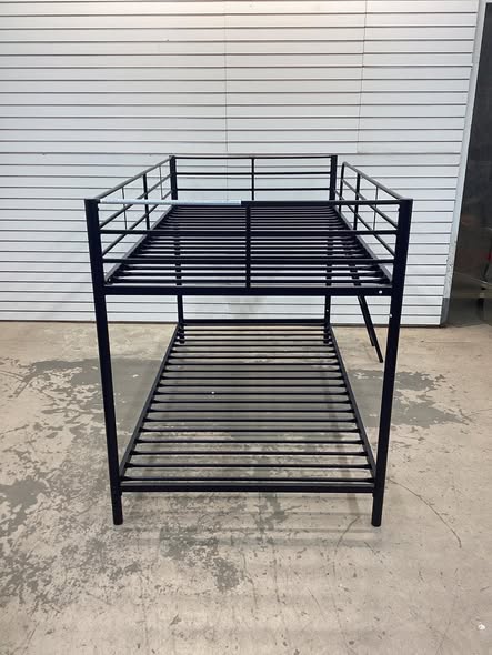 Metal Bunk Bed Twin Over Twin