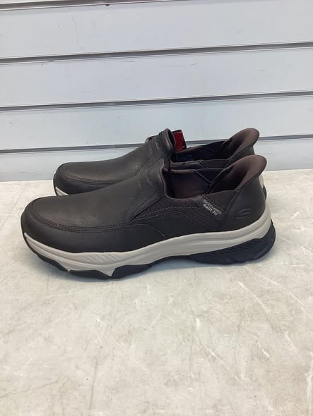 Skechers Men's Hands Free Swift Fit Sneaker Size 11
