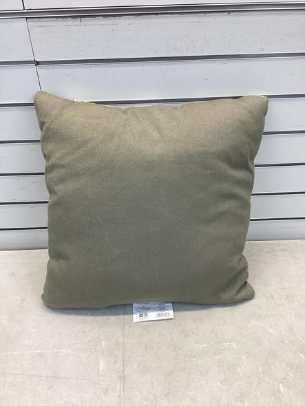 Threshold 18” x 18” Pillow