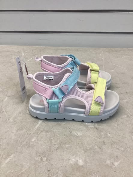OshKosh B'Gosh Toddler Girls Play Sandal - Size 10