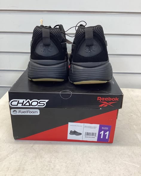 Reebok Men's Chaos Running Sneaker, Black/Tan. Size 11