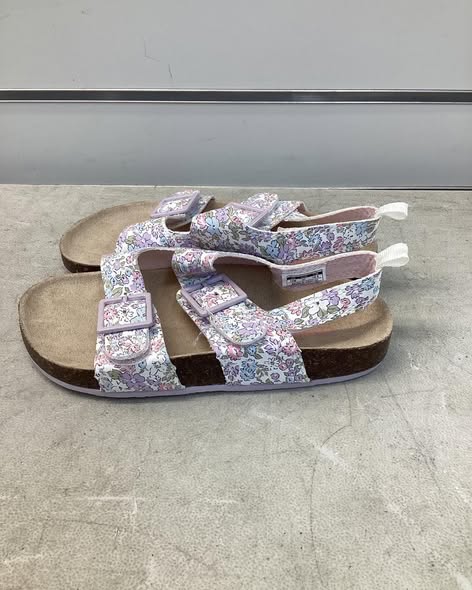 OshKosh B'Gosh Toddler girls Footbed Sandal size 10t