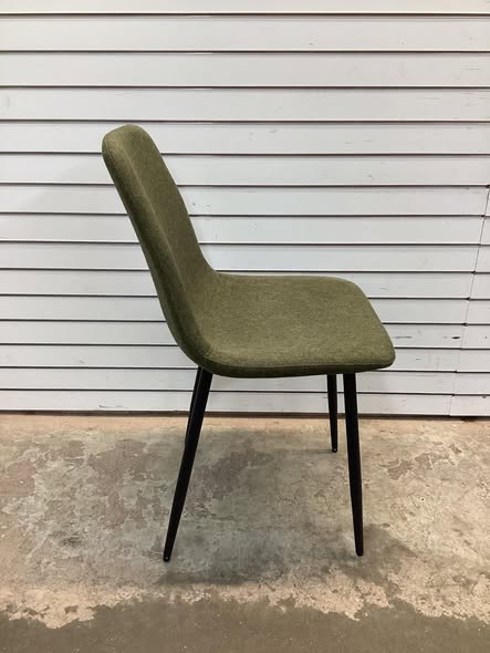 Brand New Set Of 4 Modern Kitchen Dining Chairs in Green