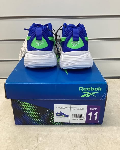 Reebok Boys Chaos Running Sneaker size 11