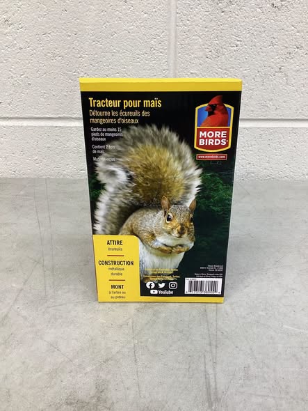More Birds Tractor Corn Cob Feeder