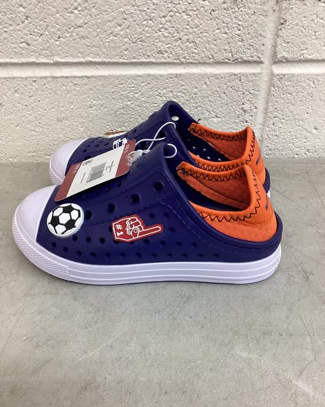 Skechers Boys Molded Slip-On Shoe size 10