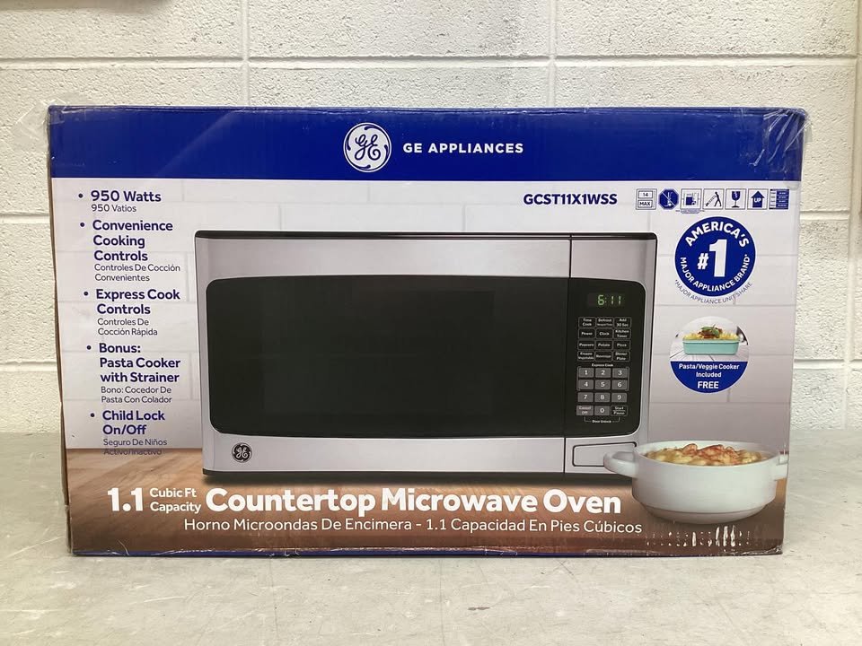 GE 1.1 cu. ft. Capacity Countertop Microwave Oven