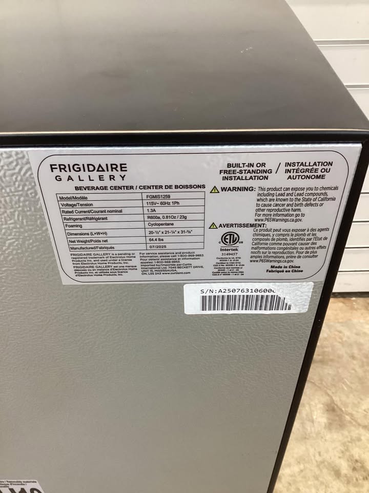 Frigidaire Gallery 4.4 cu. ft. 128-Can Beverage Center