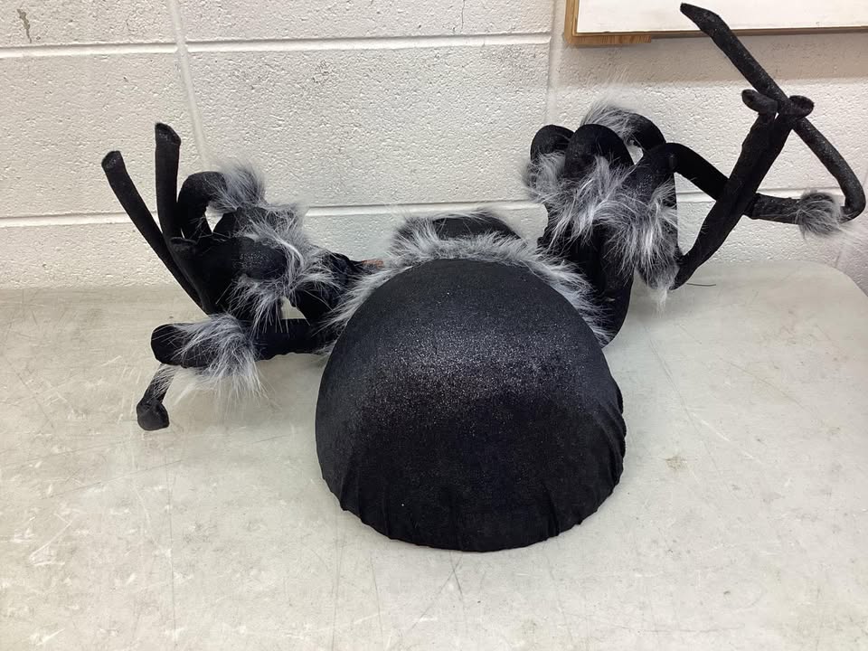 6' Plush Spider with Jewel Eyes XL Black Halloween Decorative Prop - Hyde and EEK! Boutique