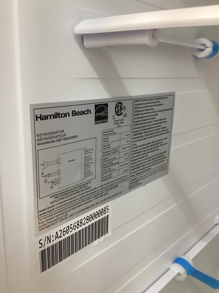 Hamilton Beach 15.6 cu. ft. Side By Side Refrigerator in Stainless Look
