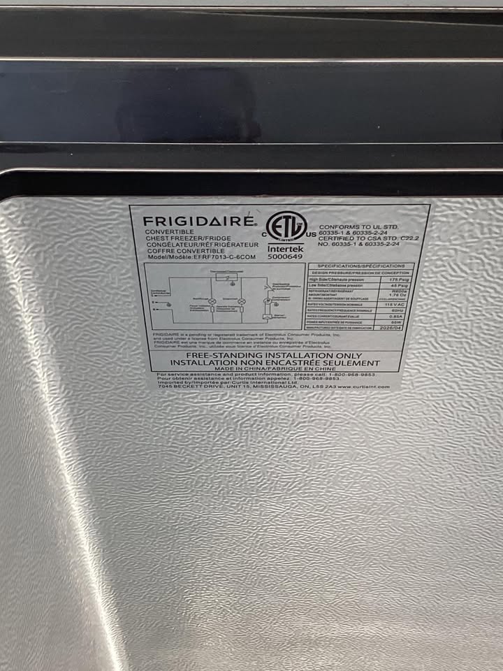 Frigidaire 7.0 cu. ft. Manual Defrost Chest Freezer with Garage Ready in Dark Grey