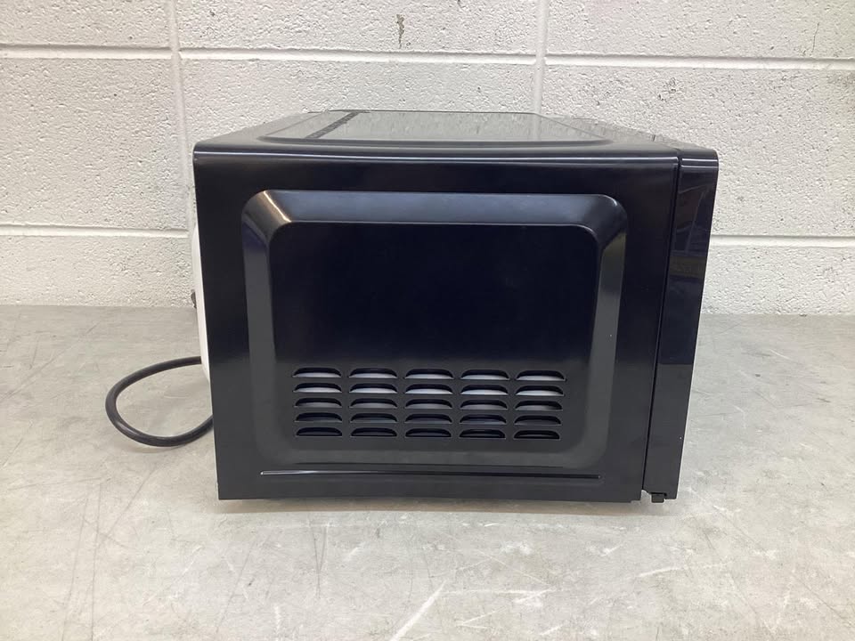 Frigidaire 0.7 cu. ft. Countertop Microwave in Stainless Steel