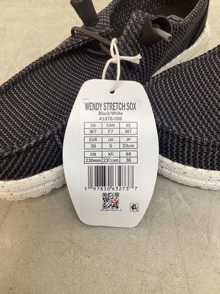 Hey Dude Women's Wendy Stretch Sox Slip-On Shoe Size 7