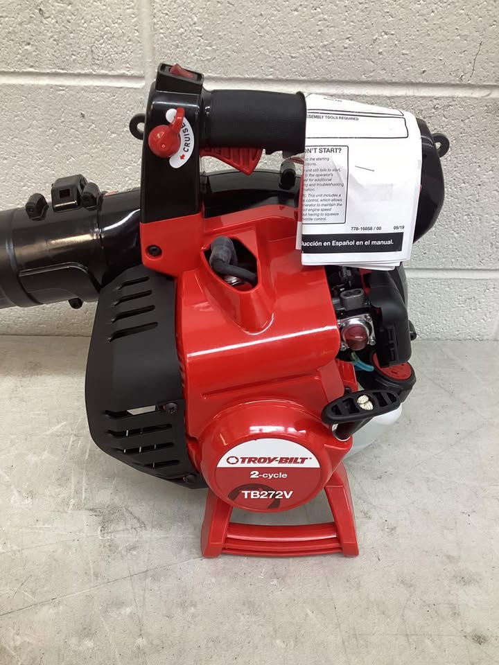 Troy-Bilt TB272V 150 MPH/450 CFM 27cc Gas Handheld Leaf Blower and Vacuum