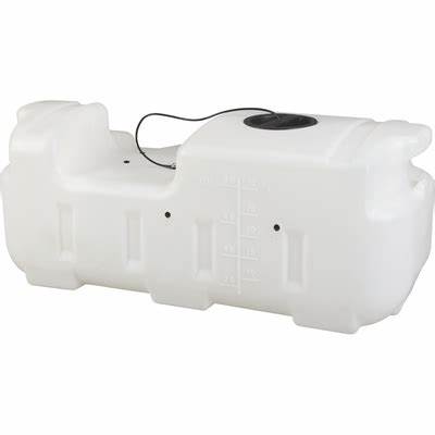 NorthStar 8-Gallon Horizontal Sprayer Tank – Heavy-Duty Polyethylene Construction