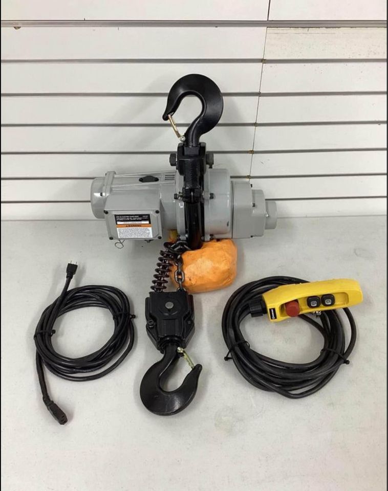 Electric Chain Hoist, 2-Ton Load Capacity