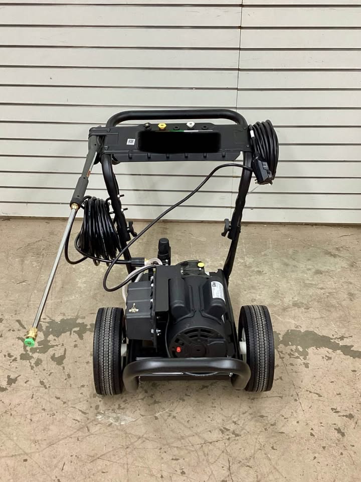 Electric Cold Water Pressure Washer 1700PSI 1.5GPM 120V