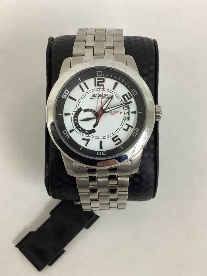 Magnum Wristwatch Racing MA31435Q