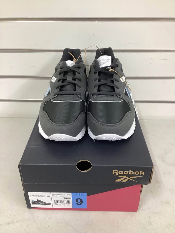 Reebok Women's Ultraflash Running Sneaker Size 9